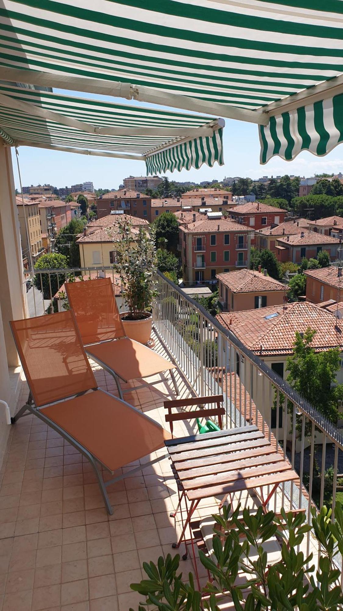Bellavista Panoramic Terrace Appartamento Con Terrazza Zona Sant Orsola ボローニャ エクステリア 写真