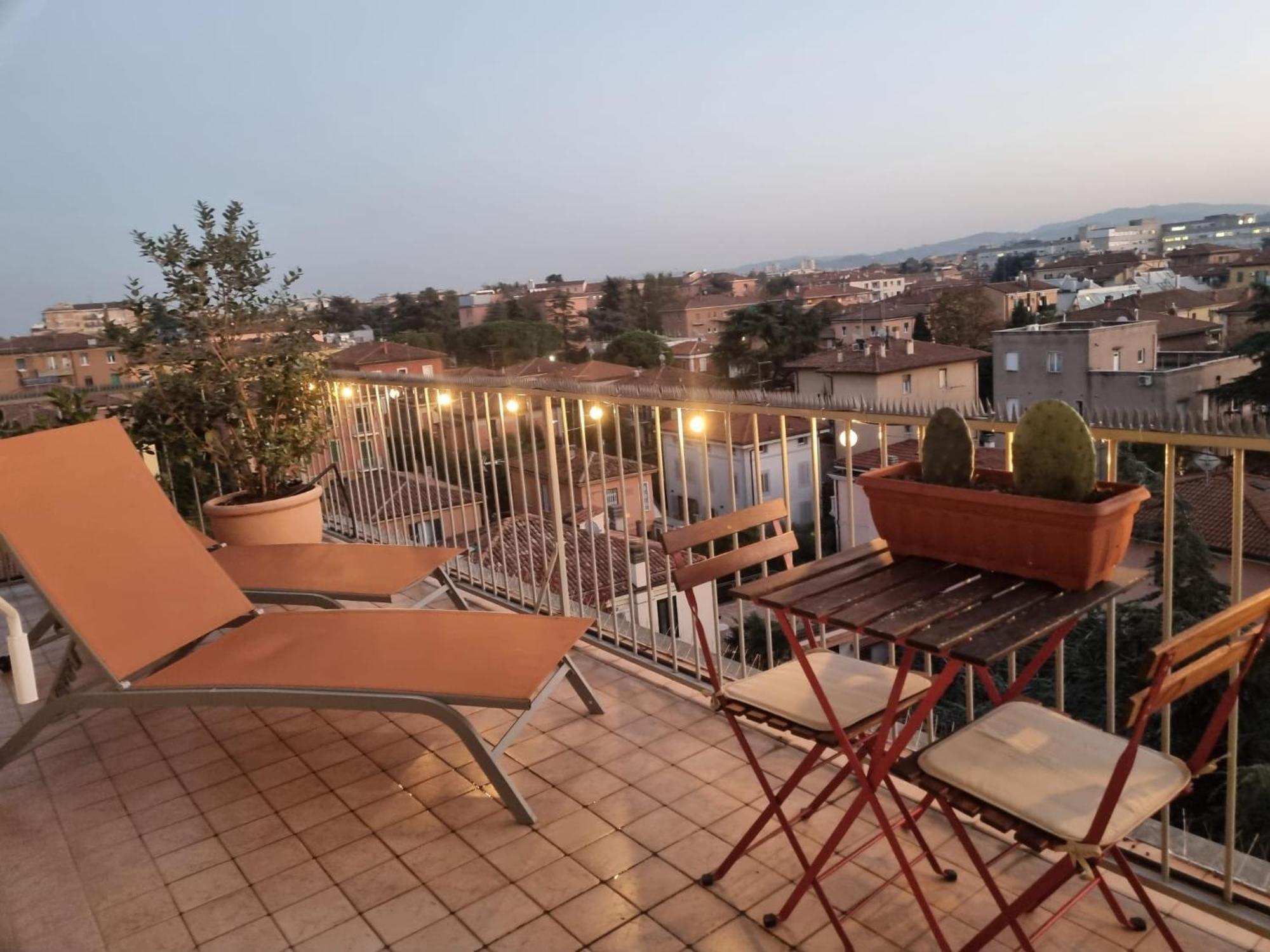 Bellavista Panoramic Terrace Appartamento Con Terrazza Zona Sant Orsola ボローニャ エクステリア 写真